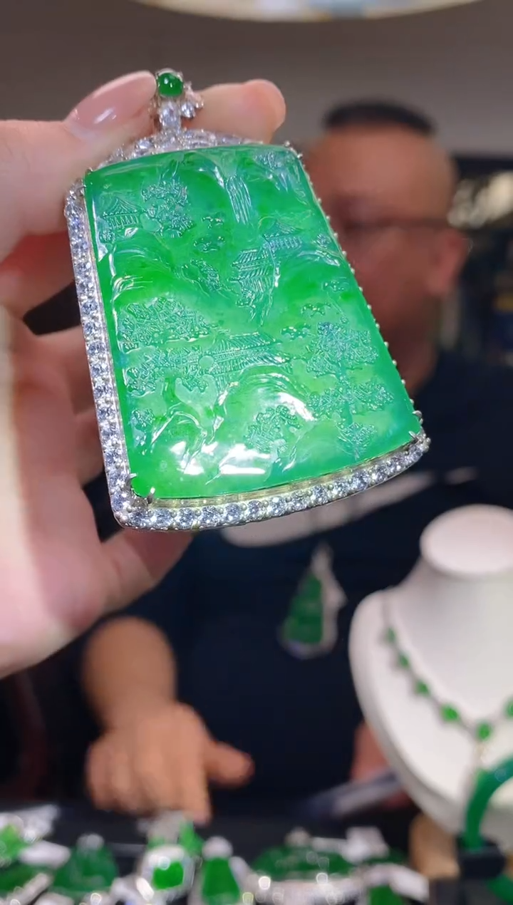 【闪购商品】翡翠颈饰未镶嵌多样性发其一