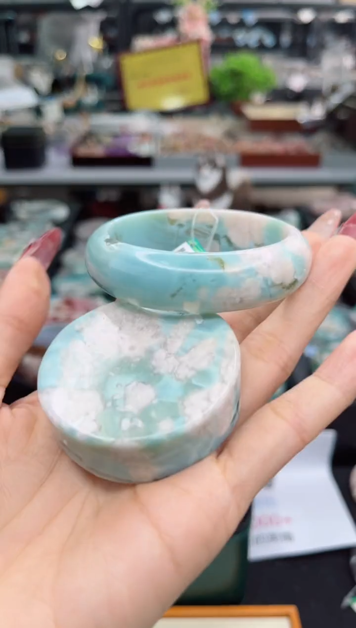 【闪购商品】石英质玉手镯未镶嵌54圈口（赠品镯心）2S9034