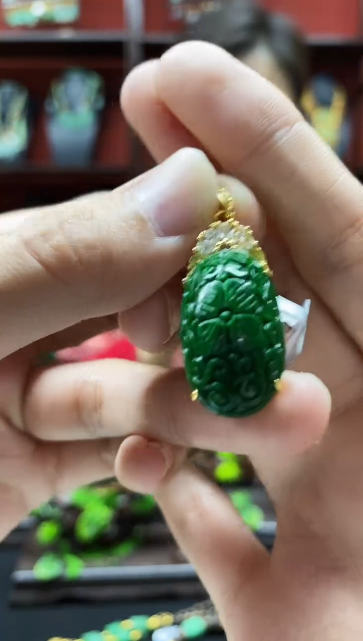 颈饰未镶嵌翡翠翡翠吊坠