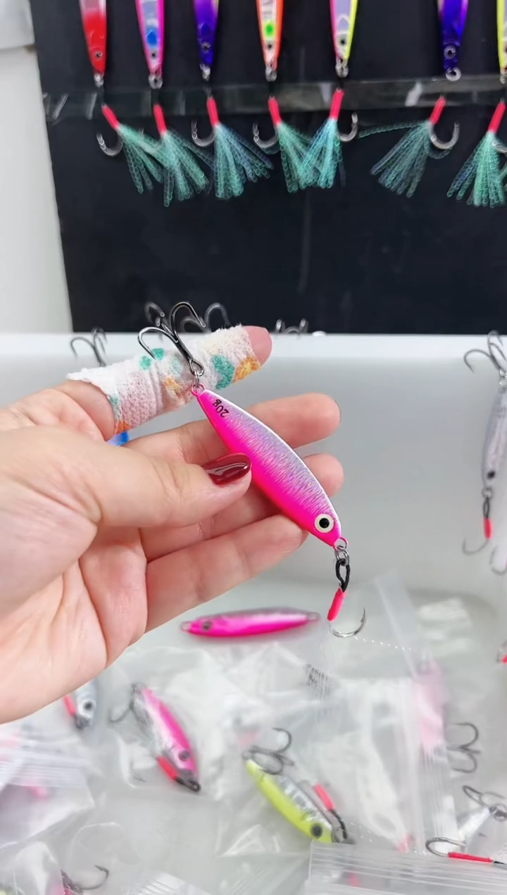 20克爆岸 铁板 路亚饵 颜色混搭  飘落  10个