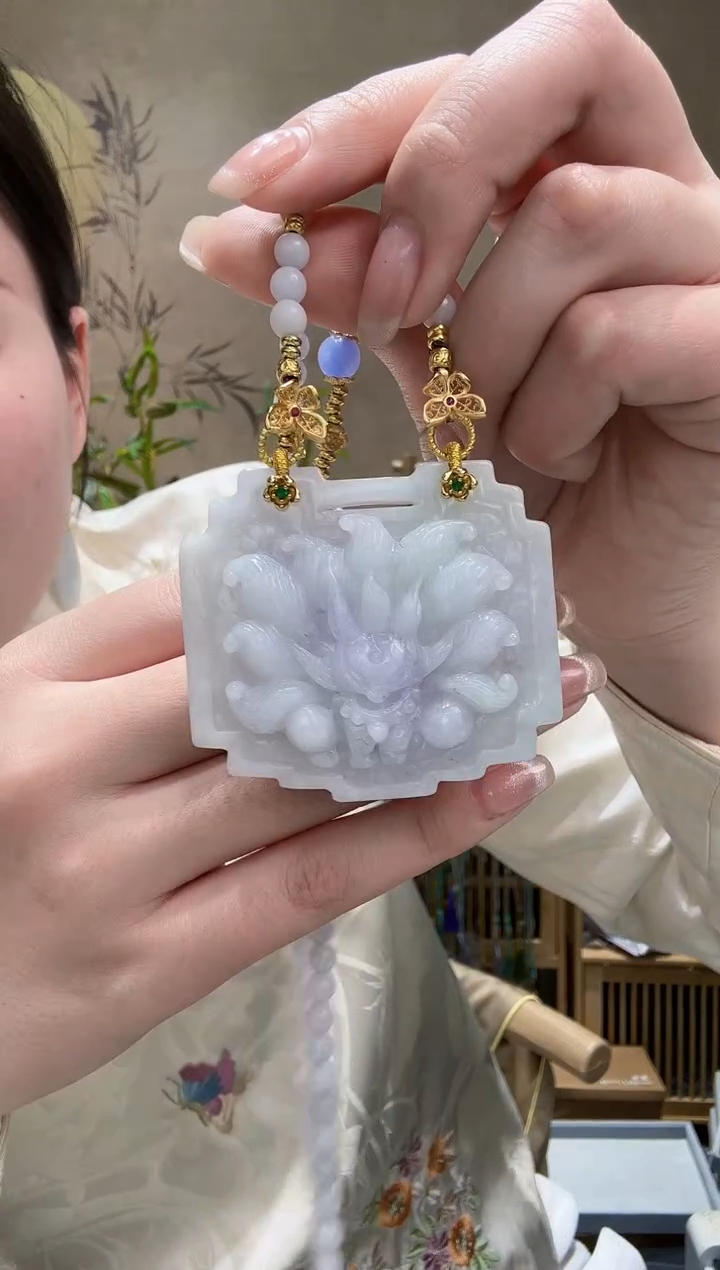 【闪购商品】翡翠颈饰未镶嵌吊坠