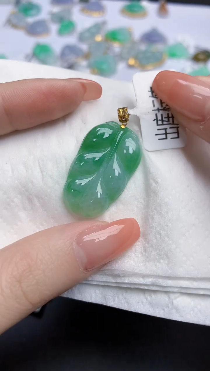 【闪购商品】翡翠颈饰18K金镶嵌天然缅甸翡翠A货