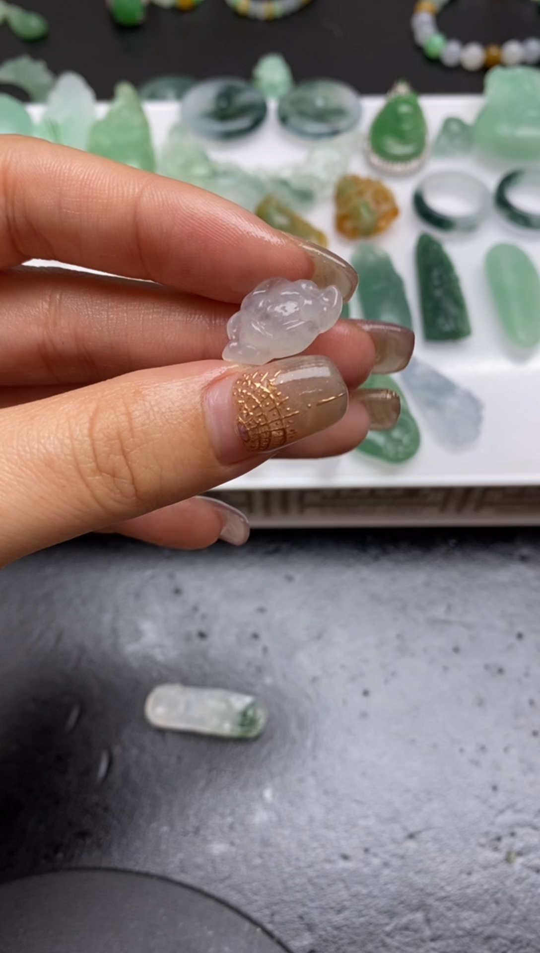 【闪购商品】定制翡翠未镶嵌翡翠毛货~