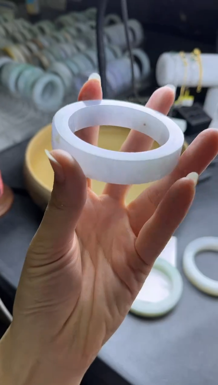 未镶嵌手镯定制翡翠翡翠手镯单样发一件