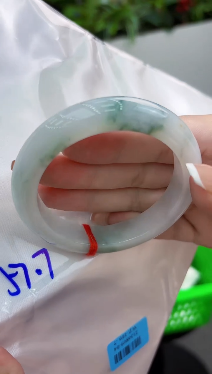 【闪购商品】翡翠手镯未镶嵌翡翠手镯