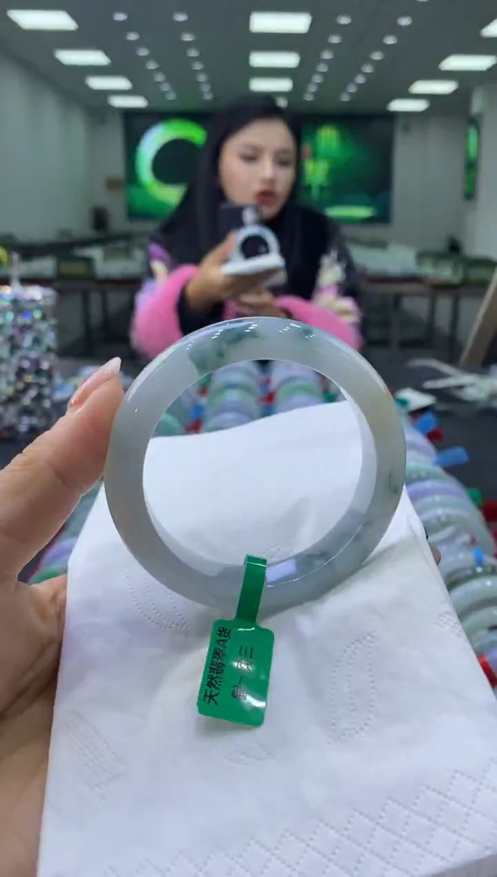 未镶嵌手镯翡翠00003590