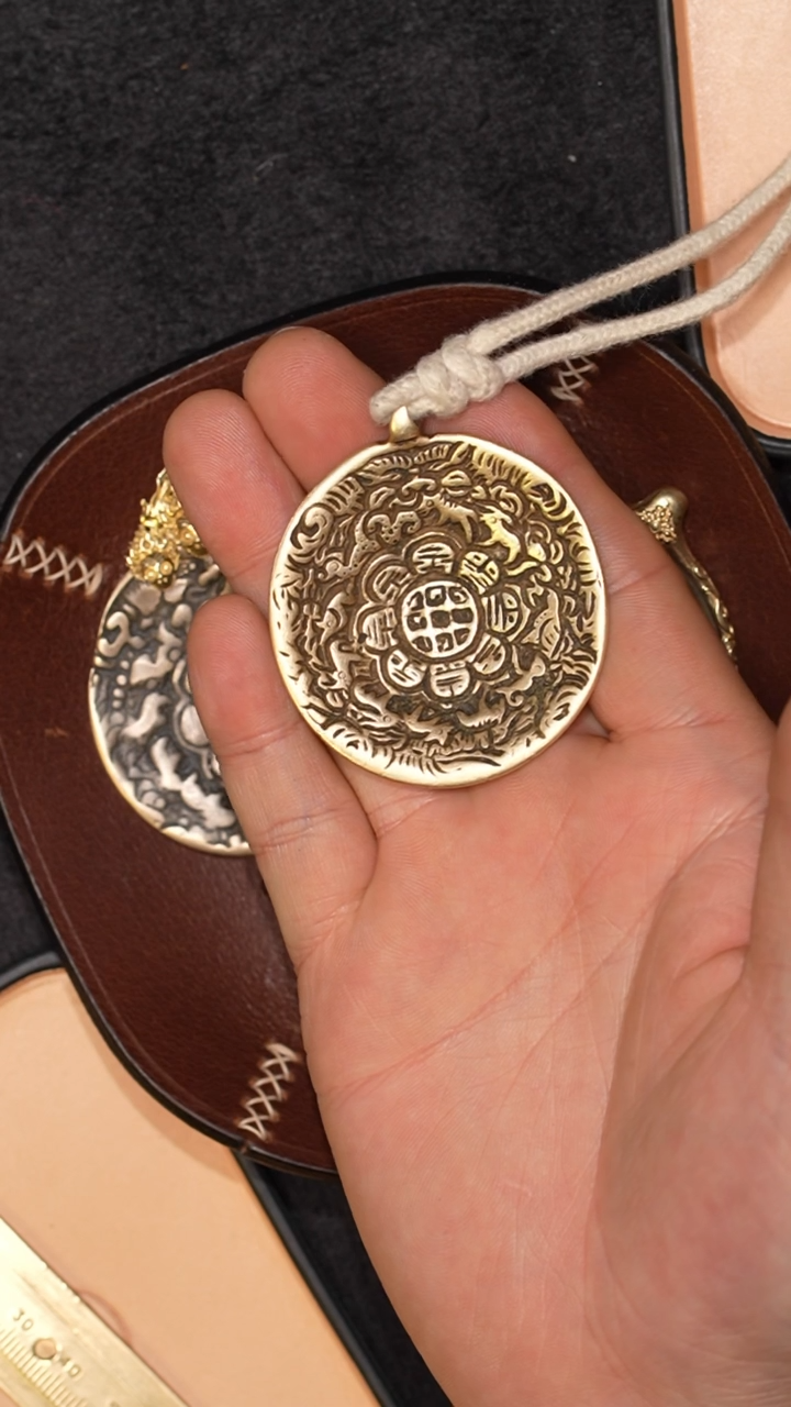 【闪购商品】冲赛康胡子哥，藏传九宫八卦牌164