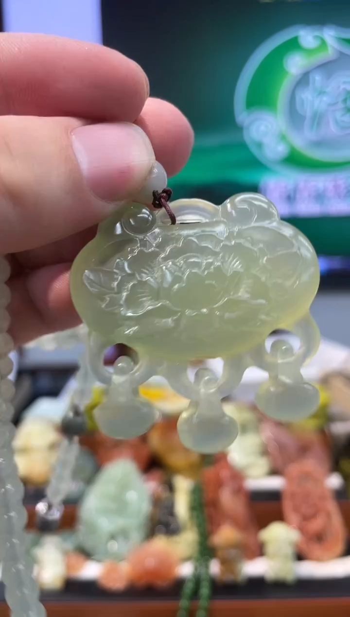 【闪购商品】岫玉吊坠未镶嵌·多样性发货*拍一发一