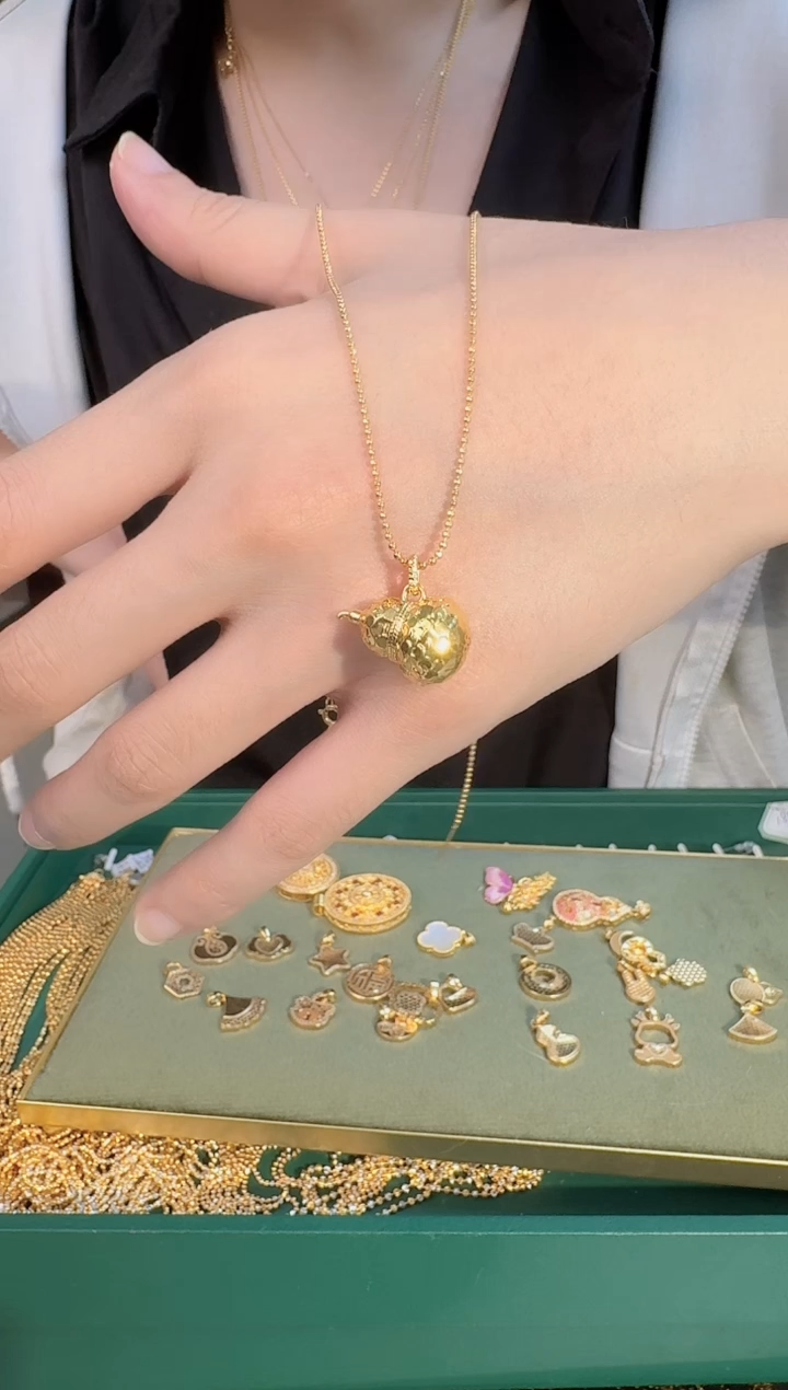 碎冰冰葫芦吊坠1.98 （附带礼盒包装）