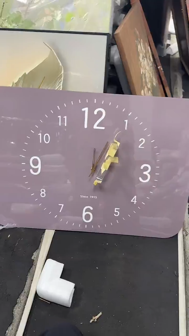  仓库清仓画       默认瑕疵