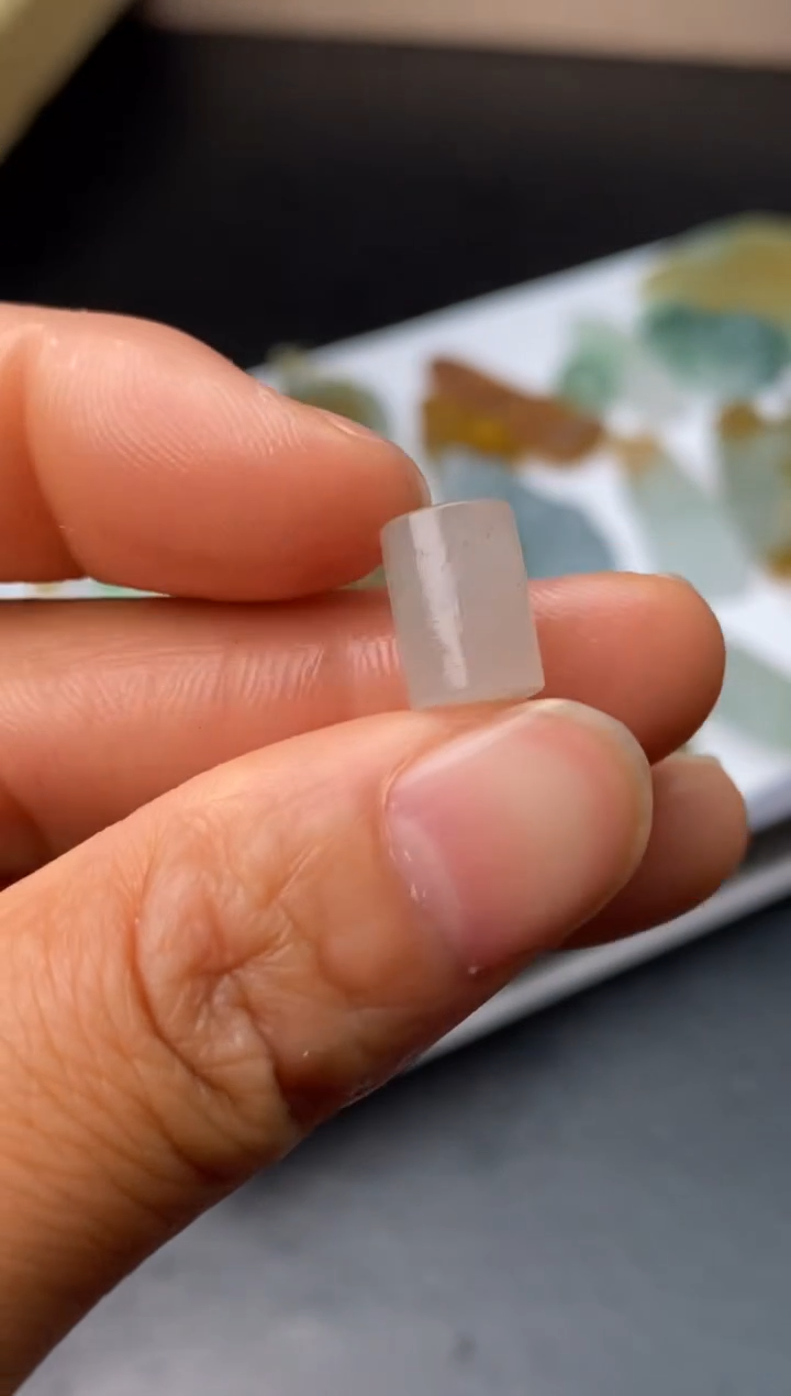 【闪购商品】定制翡翠未镶嵌翡翠毛货~