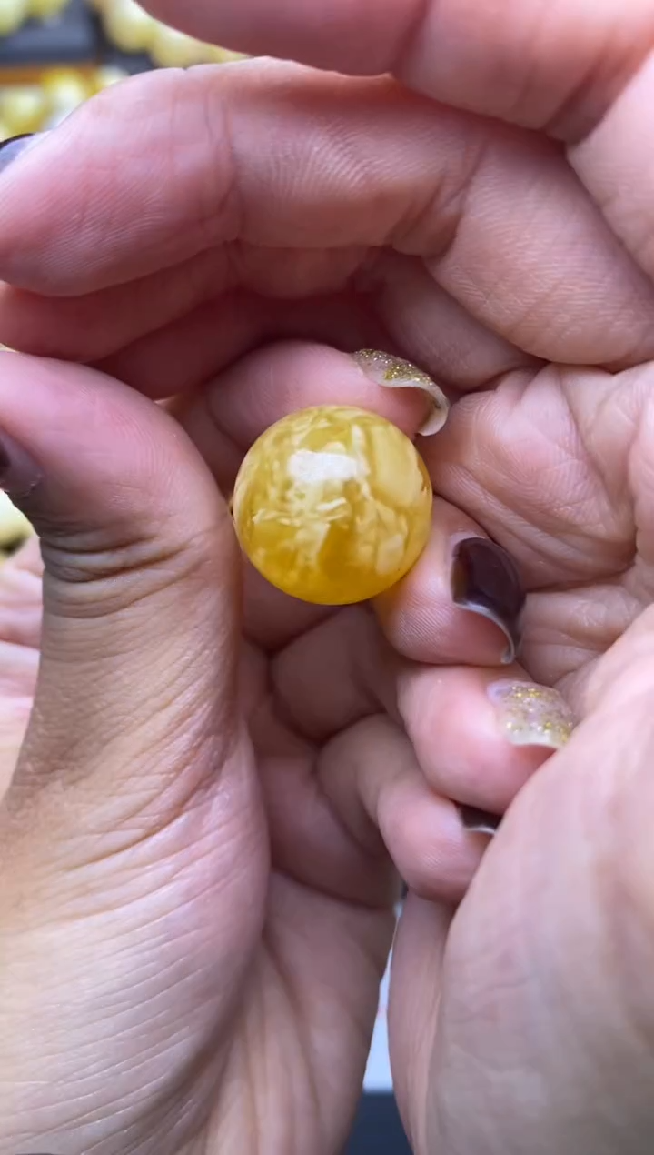 裸石琥珀未镶嵌大小姐珠宝22