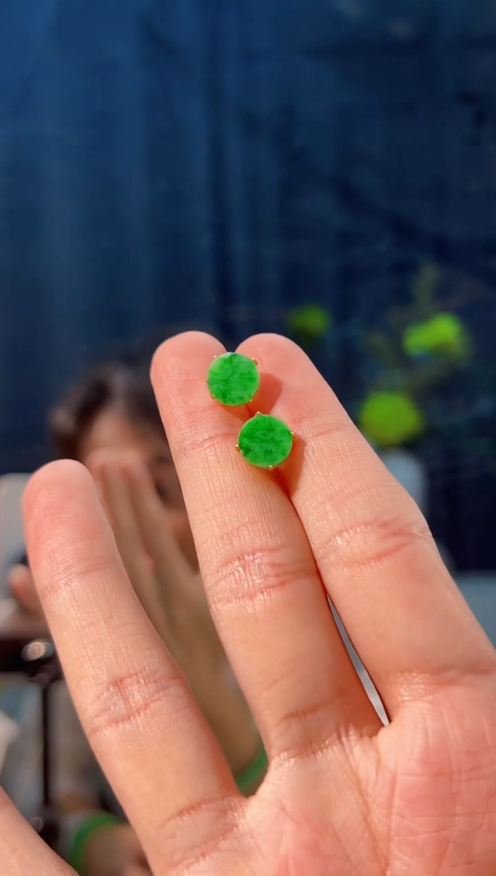 颈饰未镶嵌翡翠缅料A货/多样性发货/一件