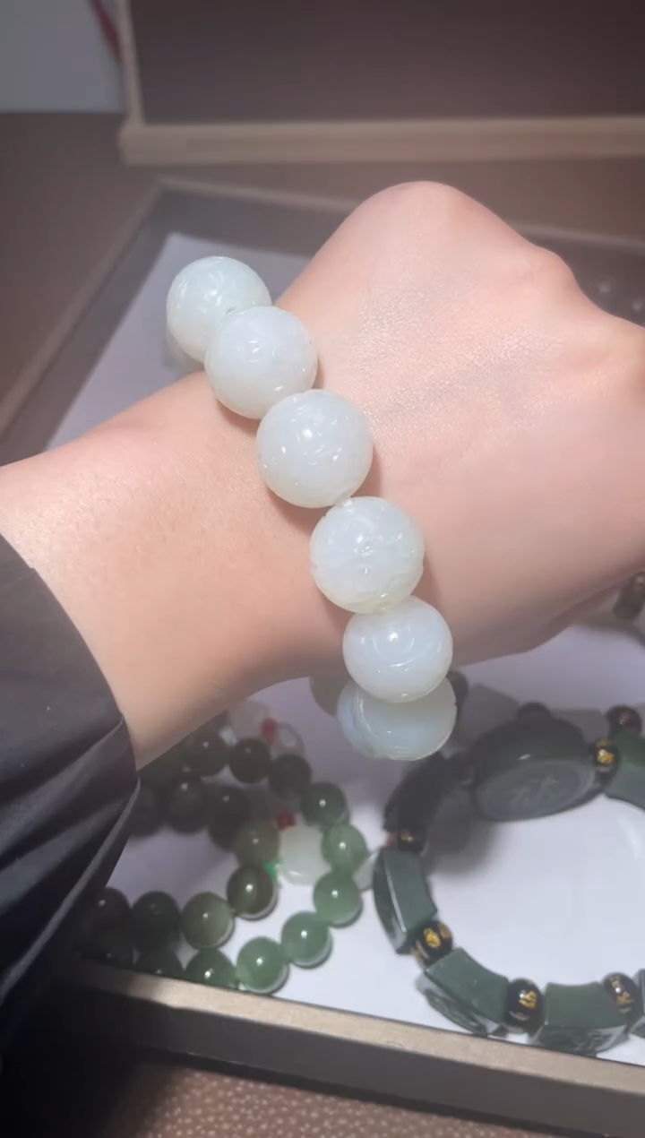 【闪购商品】和田玉手串未镶嵌7654