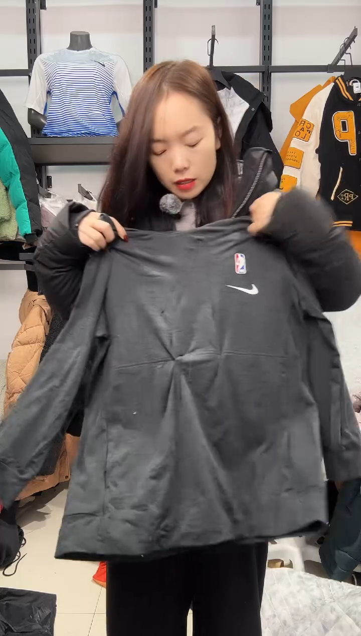 2294闪购编码 Nike/Jordan运动卫衣裤以直播间过款为准 尺码·L