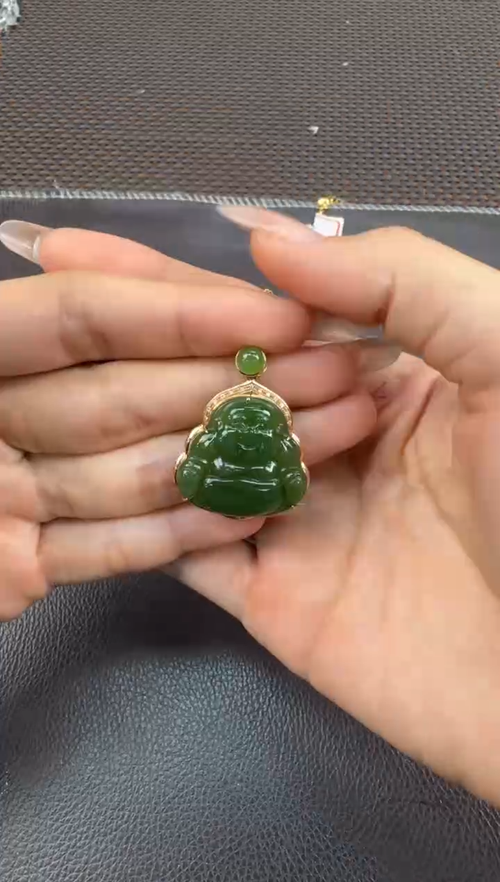 【闪购商品】和田玉挂件18K金镶嵌挂件