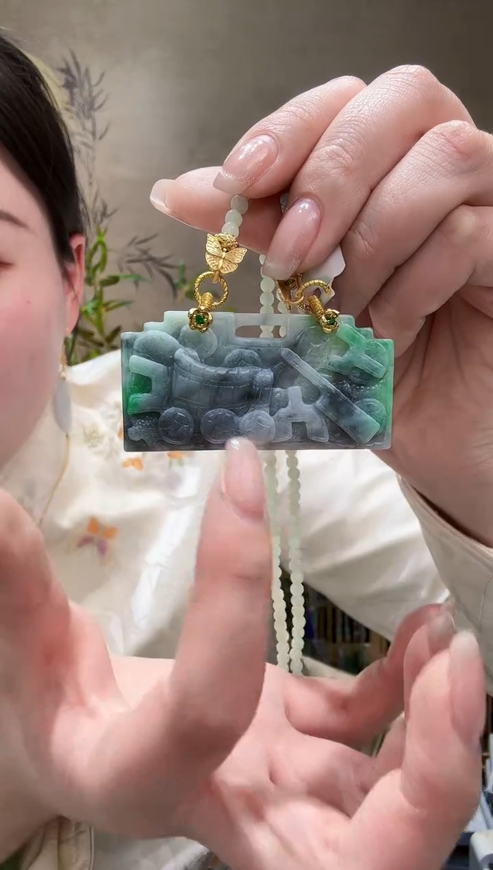 【闪购商品】翡翠颈饰未镶嵌吊坠