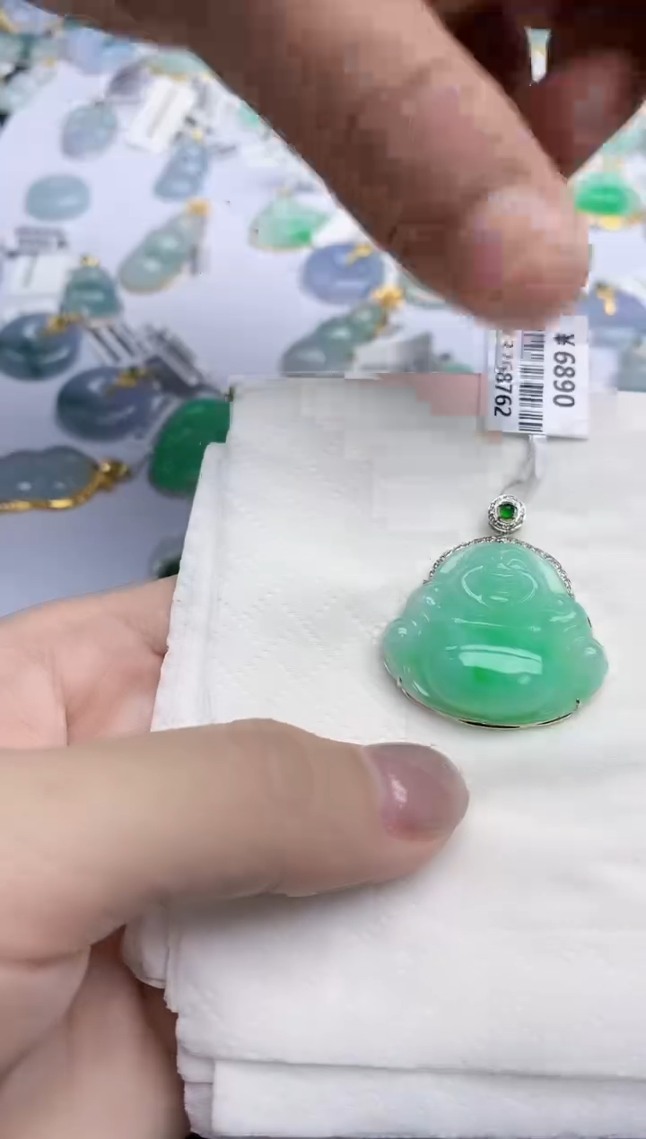 【闪购商品】翡翠颈饰18K金镶嵌天然翡翠A货