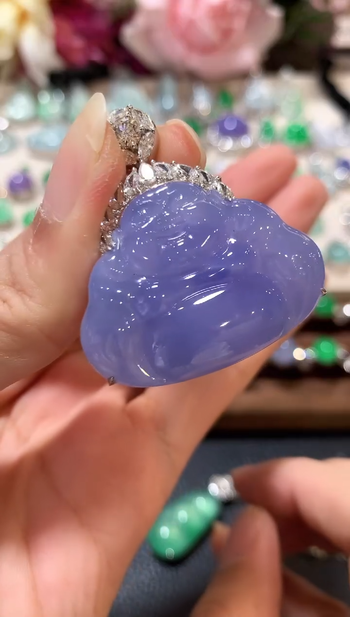 吊坠(不含链)18K金镶嵌翡翠向*?m29紫色有色差