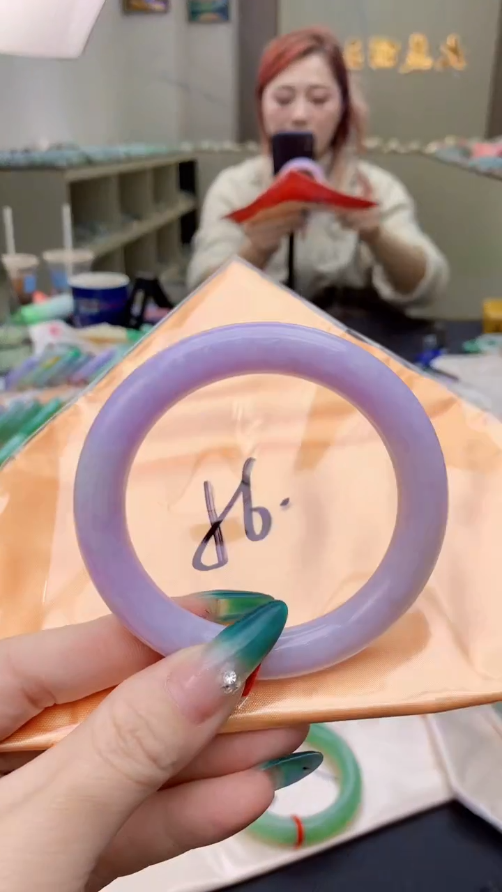 【闪购商品】翡翠手镯未镶嵌0414217793