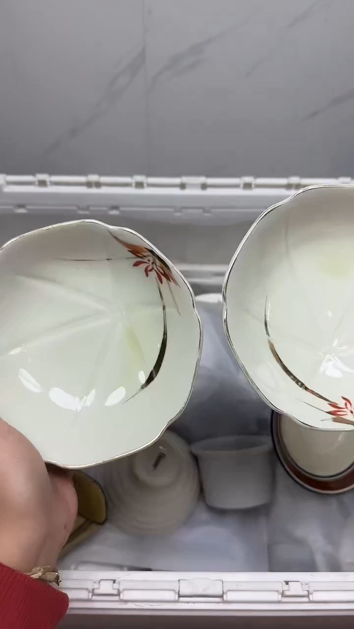 【闪购商品】402回流瓷器默认微瑕，18.8包邮