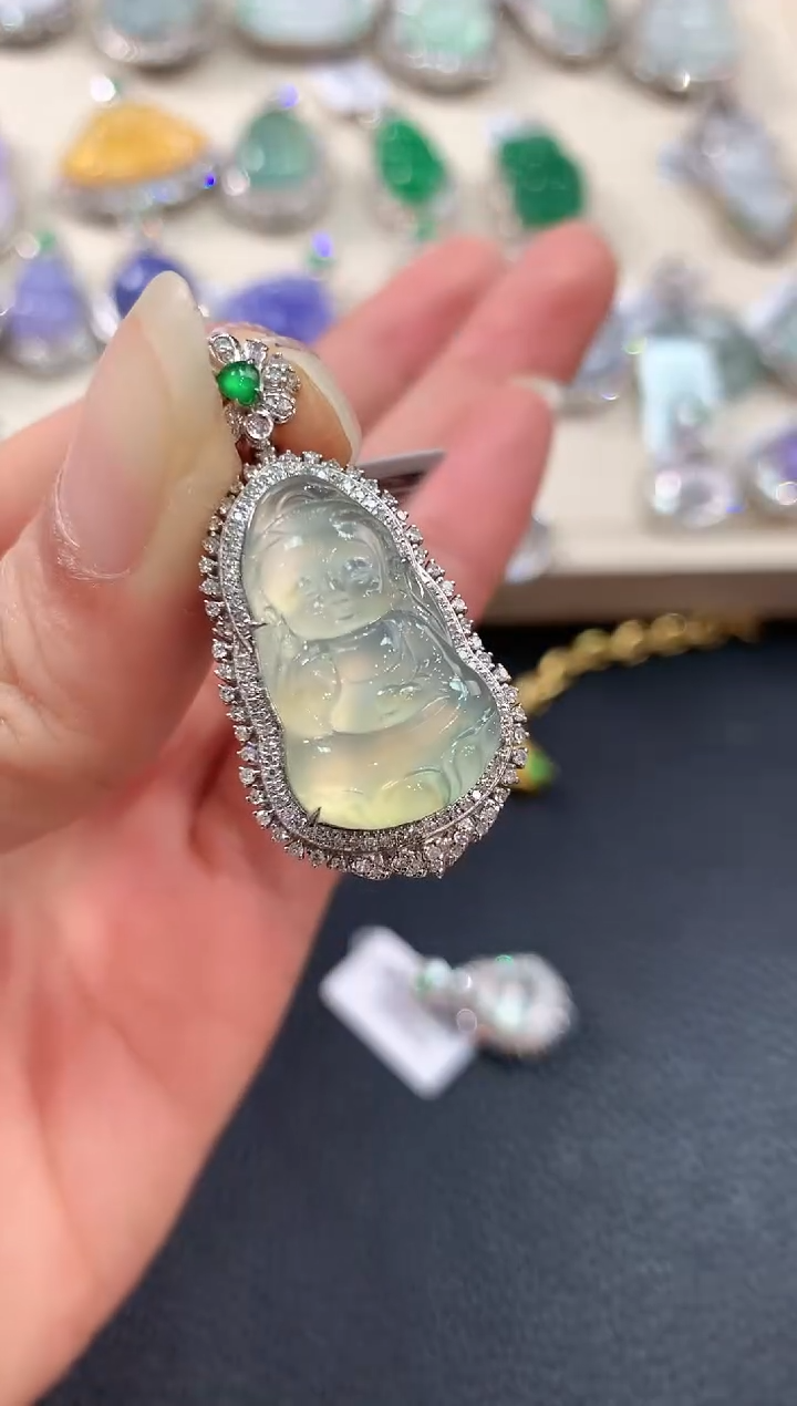 【闪购商品】翡翠吊坠(不含链)18K金镶嵌n106       