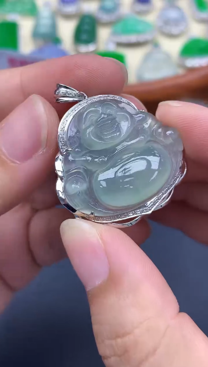 颈饰18K金镶嵌翡翠176-中国好珍宝