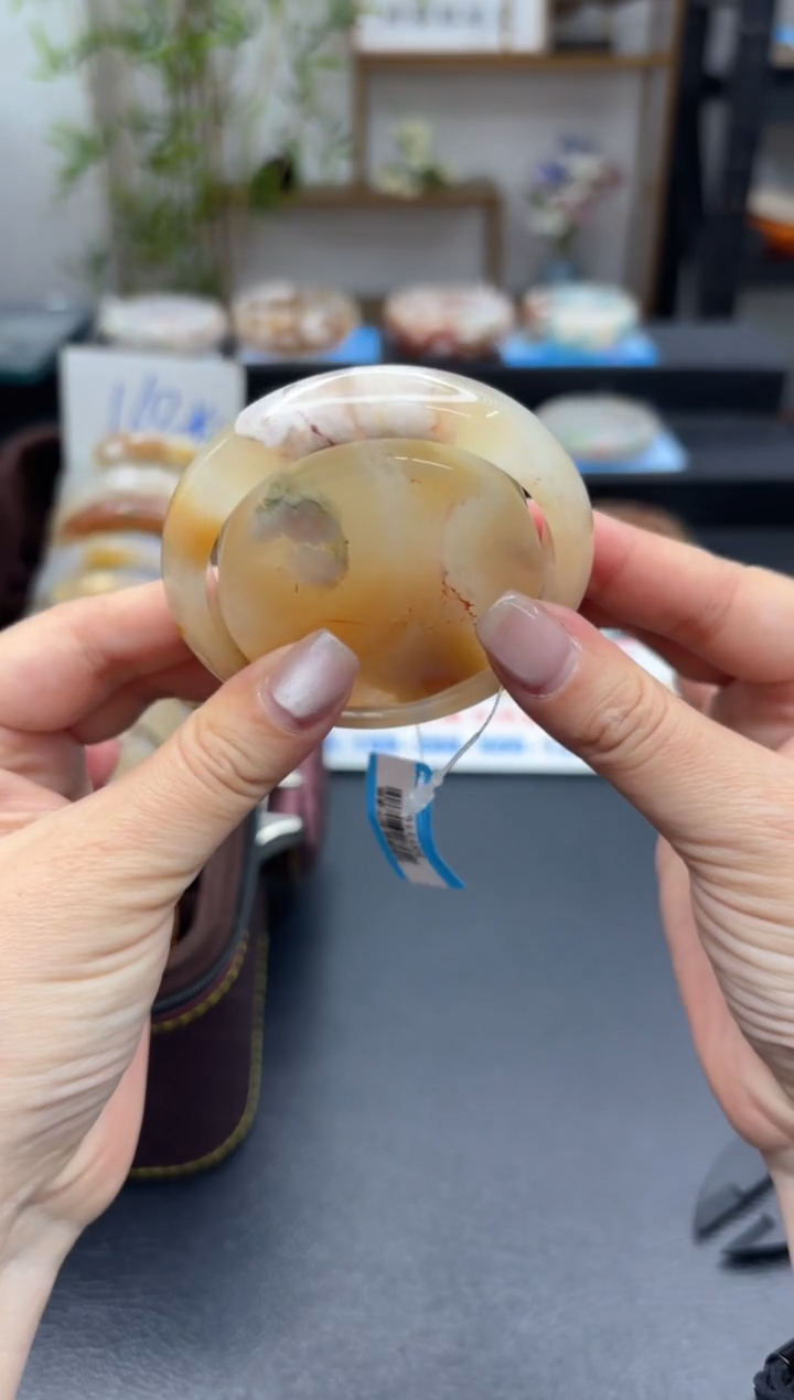 【闪购商品】石英质玉手镯未镶嵌C177(53圈赠送镯心)