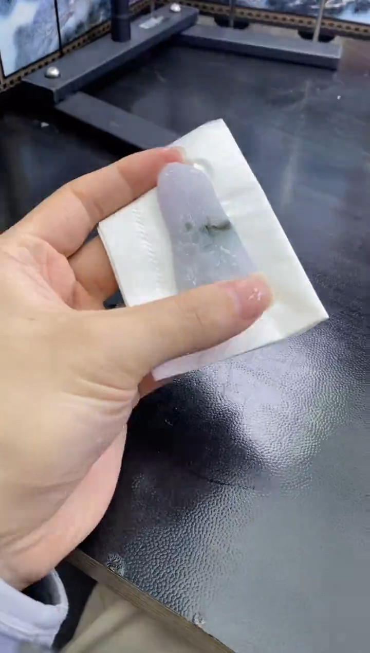 【闪购商品】定制翡翠未镶嵌牌子+QZG241120-15  37