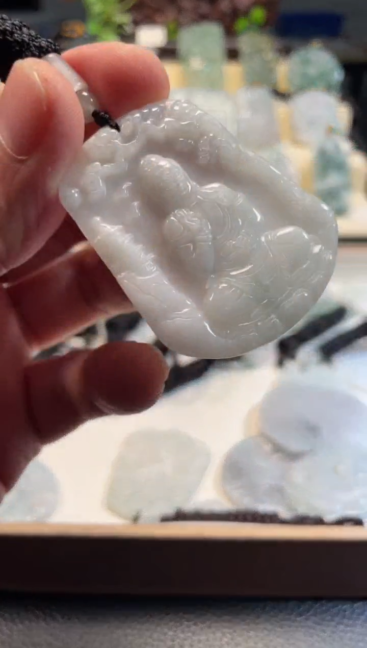 颈饰未镶嵌翡翠11/30/020