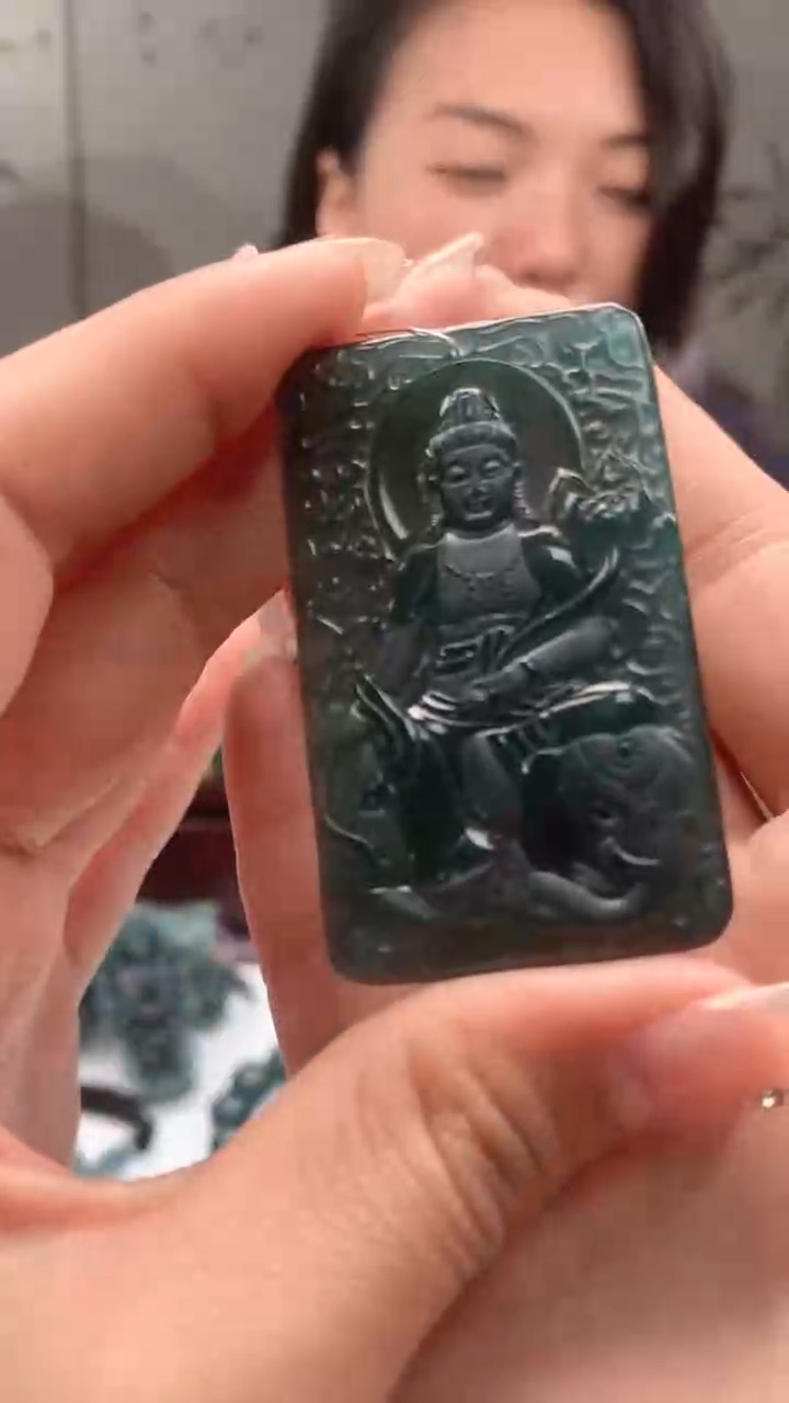 【闪购商品】翡翠未镶嵌颈饰翡翠