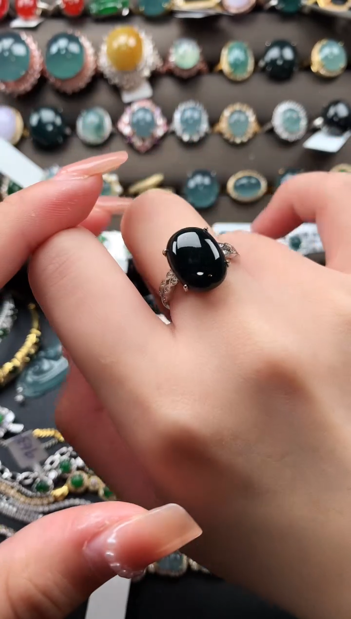 【闪购商品】翡翠戒指银S925镶嵌52141