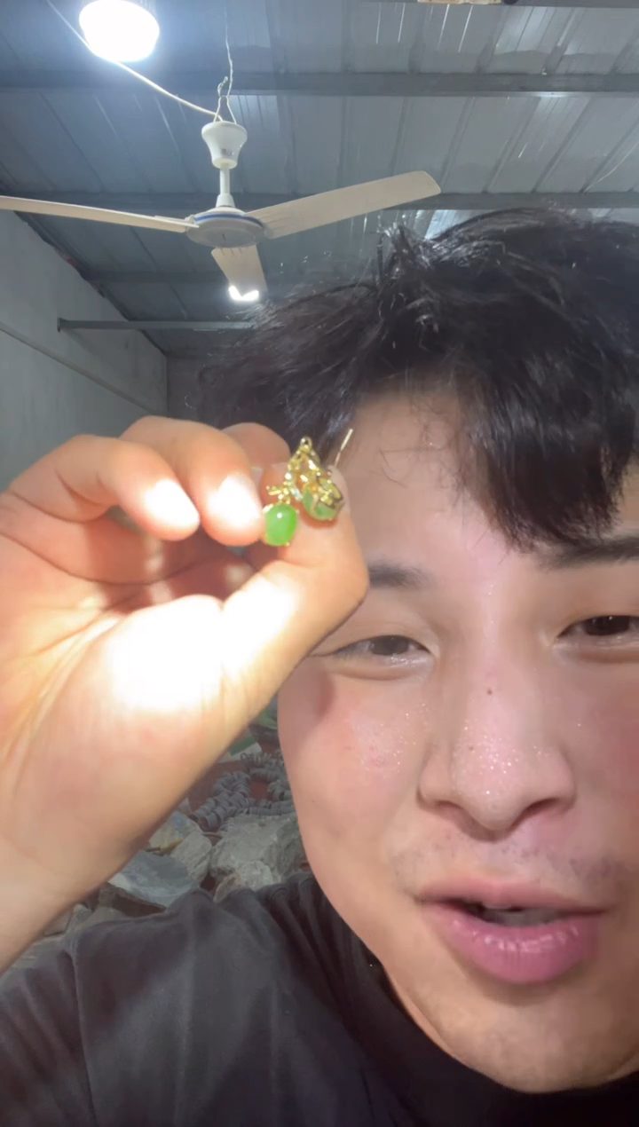 和田玉未镶嵌耳饰碧玉耳环多样性拍一发一