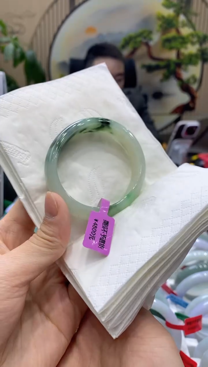 【闪购商品】翡翠手镯未镶嵌0000015533