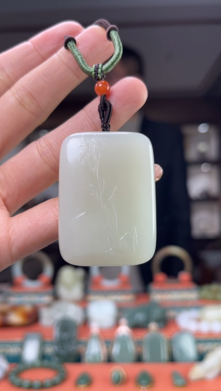 【闪购商品】和田玉颈饰未镶嵌佩佩