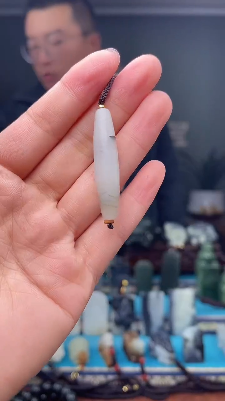 未镶嵌和田玉挂件1