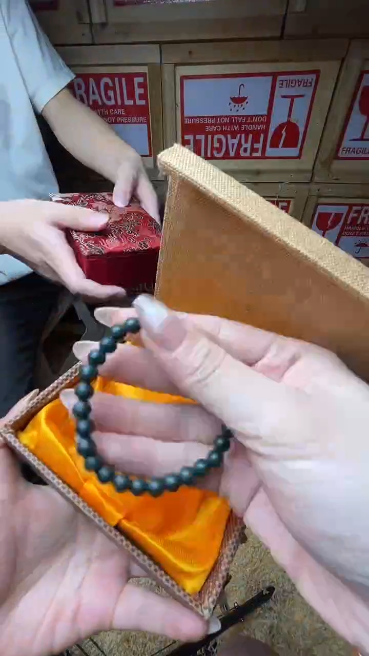 精品手串  无礼盒