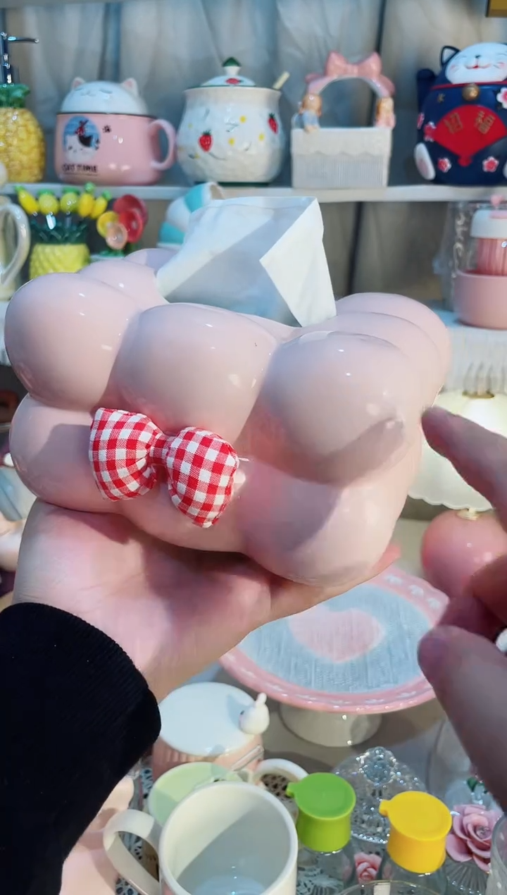 【闪购商品】瓷片纸巾盒 质量好发货快放心拍