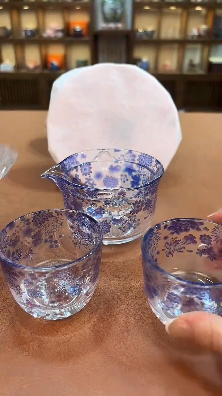 今天我在喝茶你在干嘛