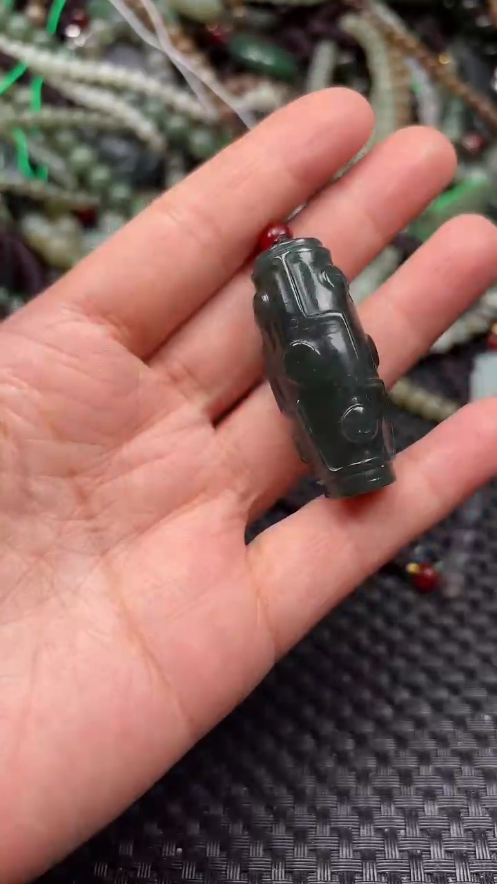 【闪购商品】和田玉颈饰未镶嵌1