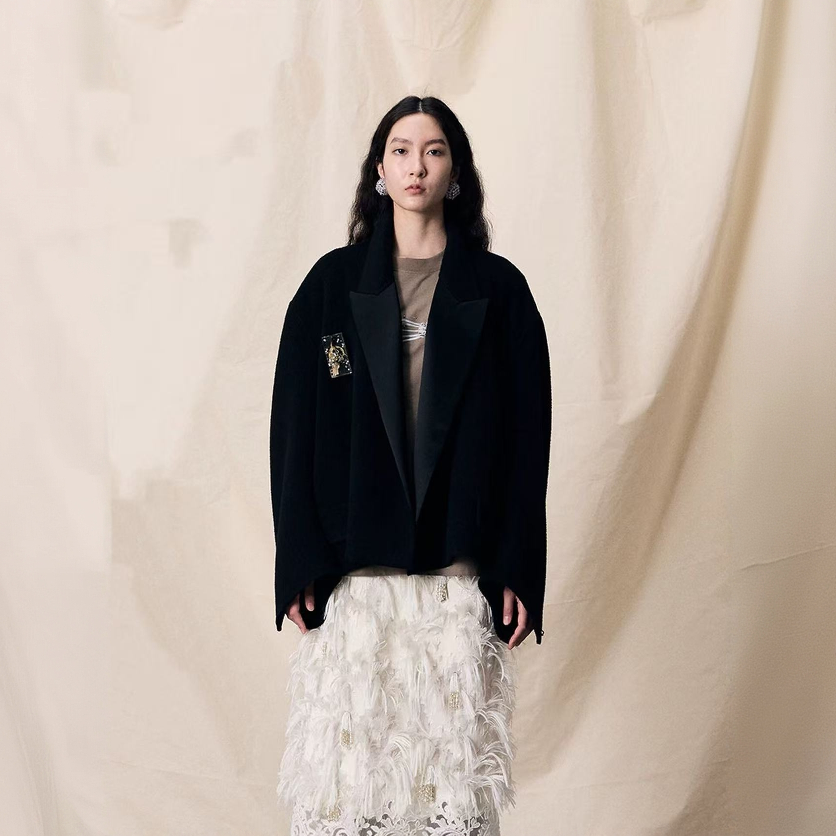 【有尾】2025冬季新品时尚复古老式戗驳领短款双面呢大衣含袖口