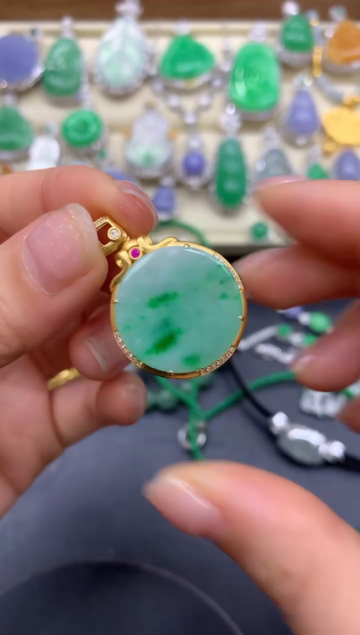 【闪购商品】翡翠颈饰18K金镶嵌191-中国好珍宝