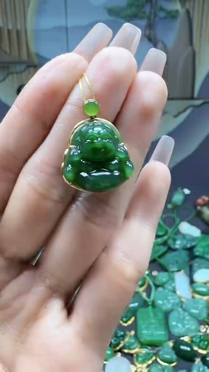 【闪购商品】和田玉挂件18K金镶嵌1