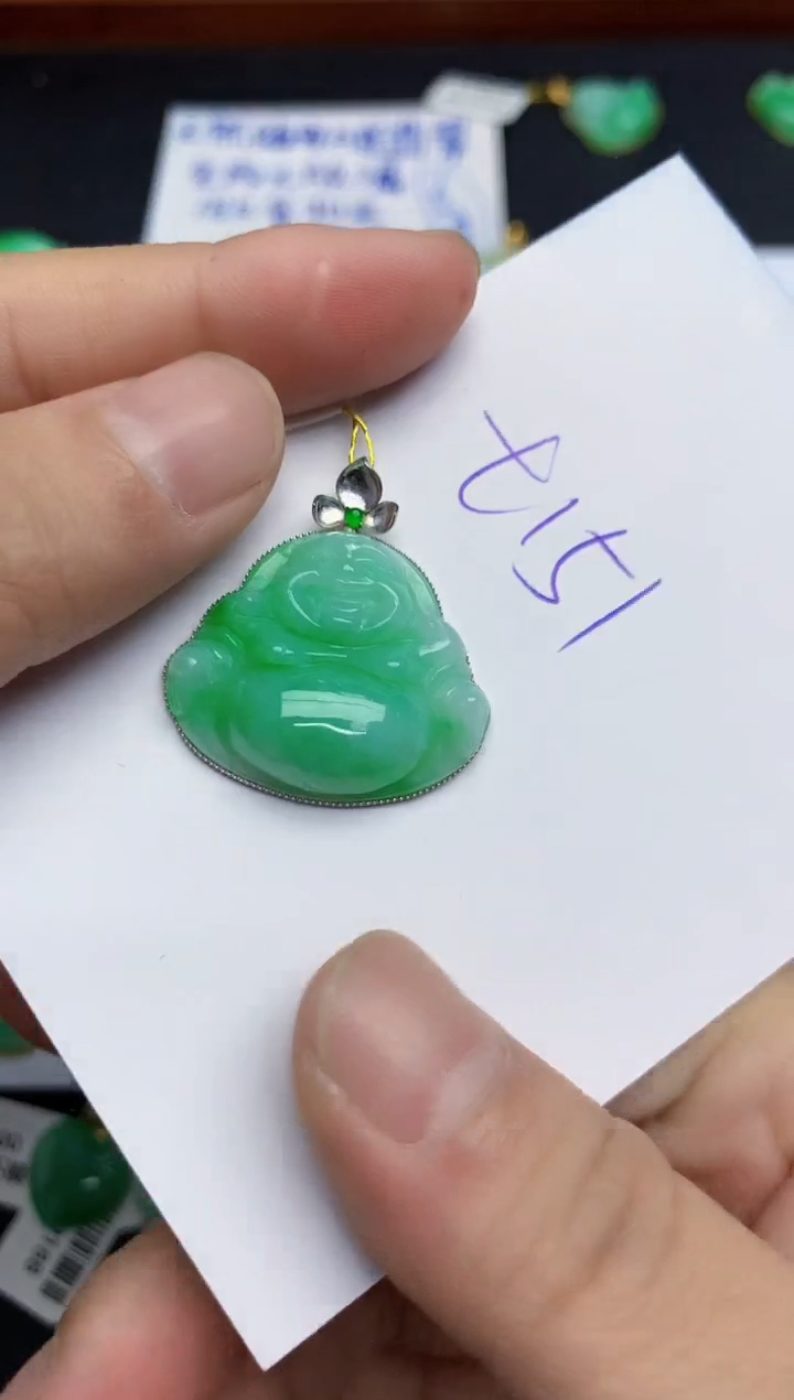 翡翠18K金镶嵌颈饰11111111