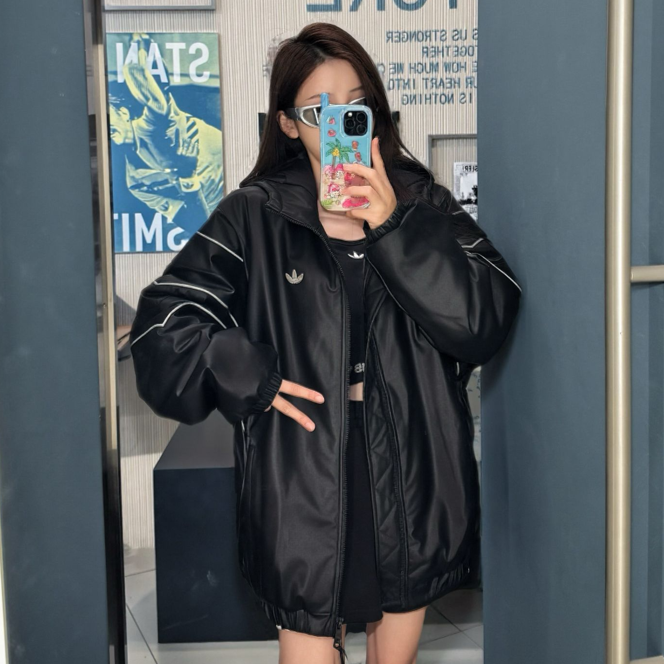 adidas阿迪达斯三叶草中性时尚百搭保暖运动连帽棉服 KC2653