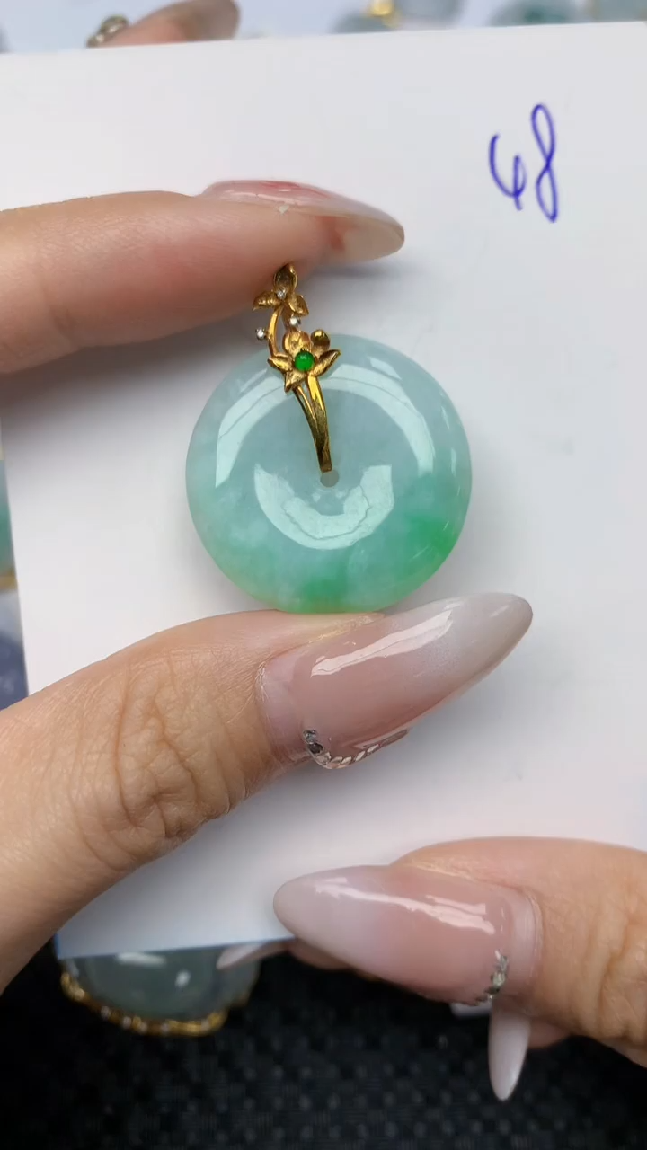 【闪购商品】翡翠颈饰18K金镶嵌 天然翡翠A货