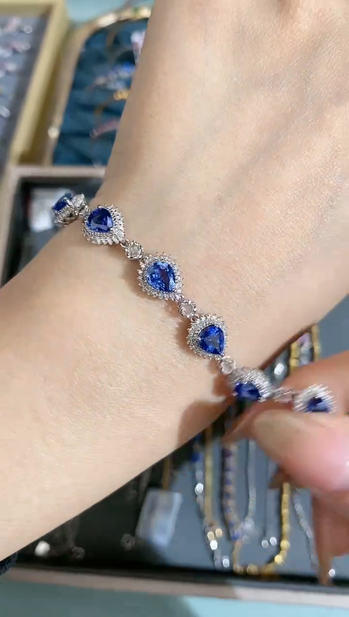 【闪购商品】蓝宝石手链18K金镶嵌手链