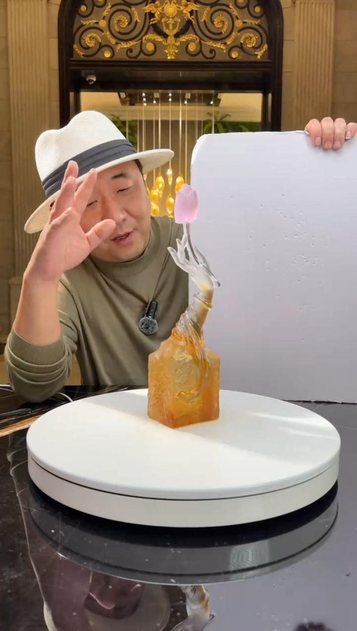 【闪购商品】摆件AJ06670手捧莲花艺术摆件