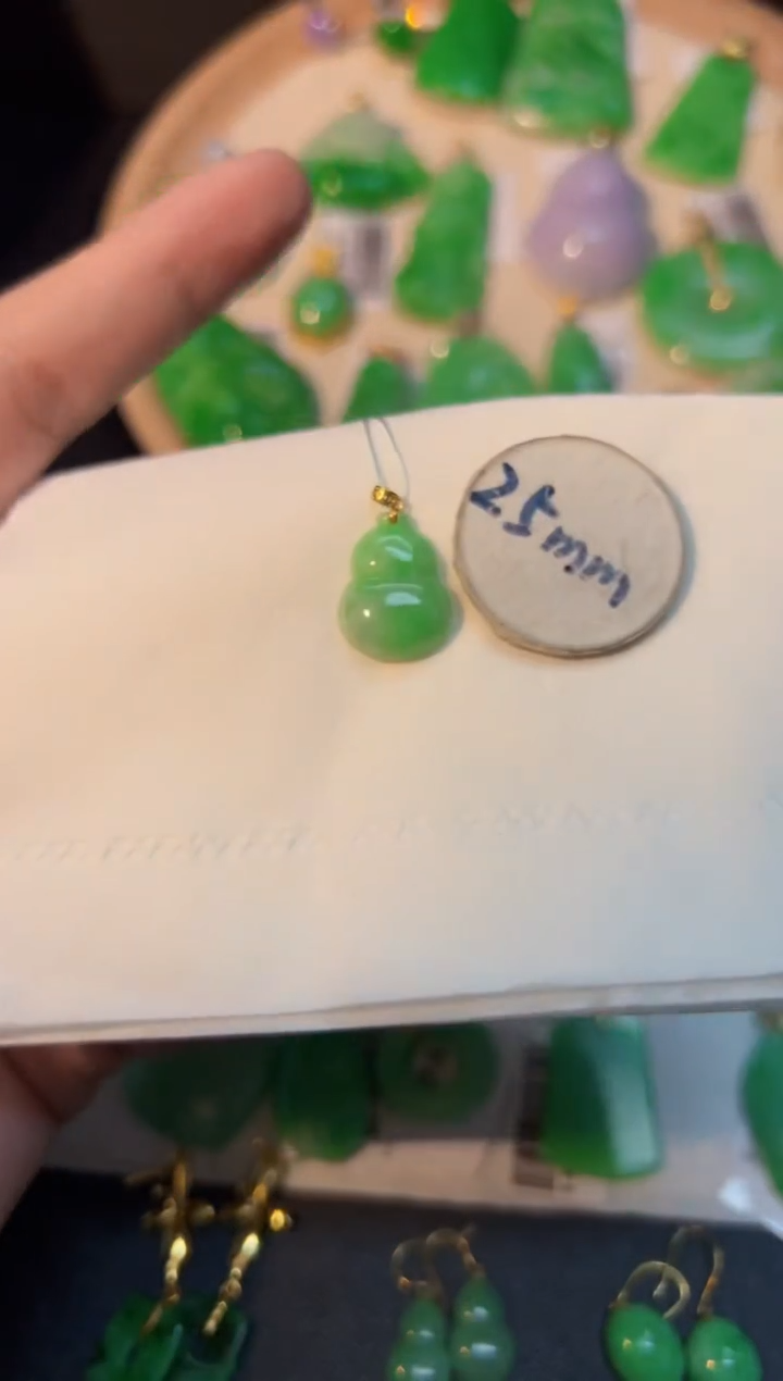 【闪购商品】翡翠颈饰18K金镶嵌Y缅料A货/支持复检/一件