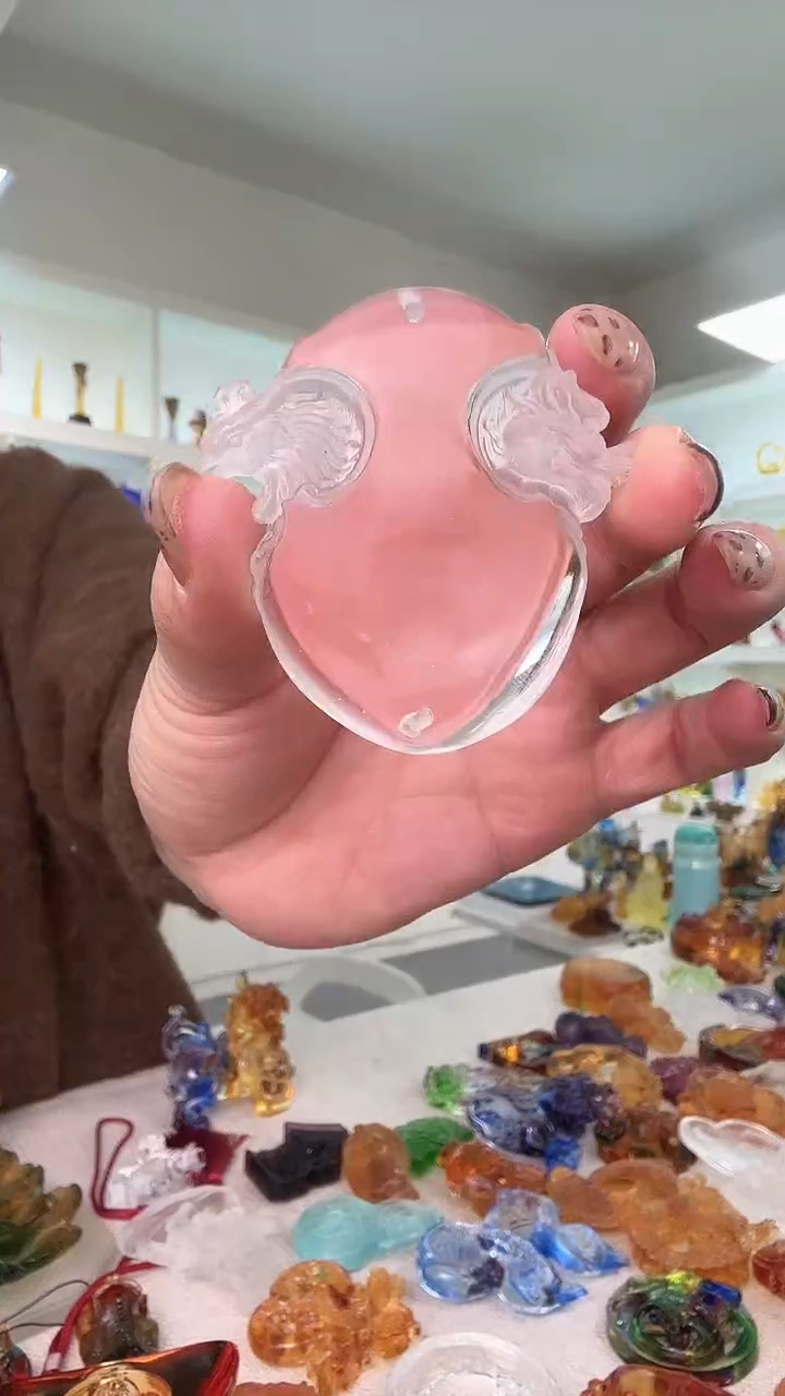 手工艺品琉璃白色龙凤